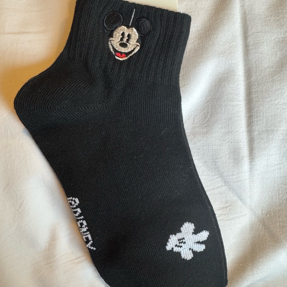 Disney Black Mickey Mouse Men's Socks